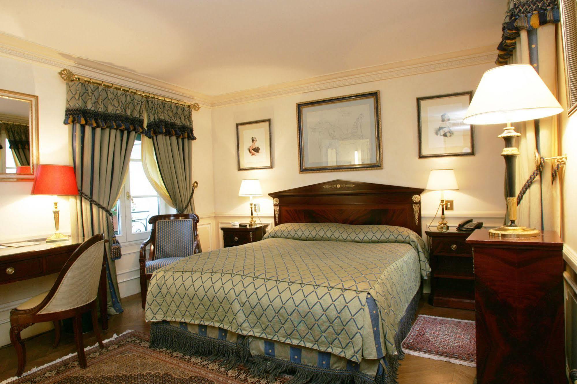 Hotel Luxembourg Parc Parigi